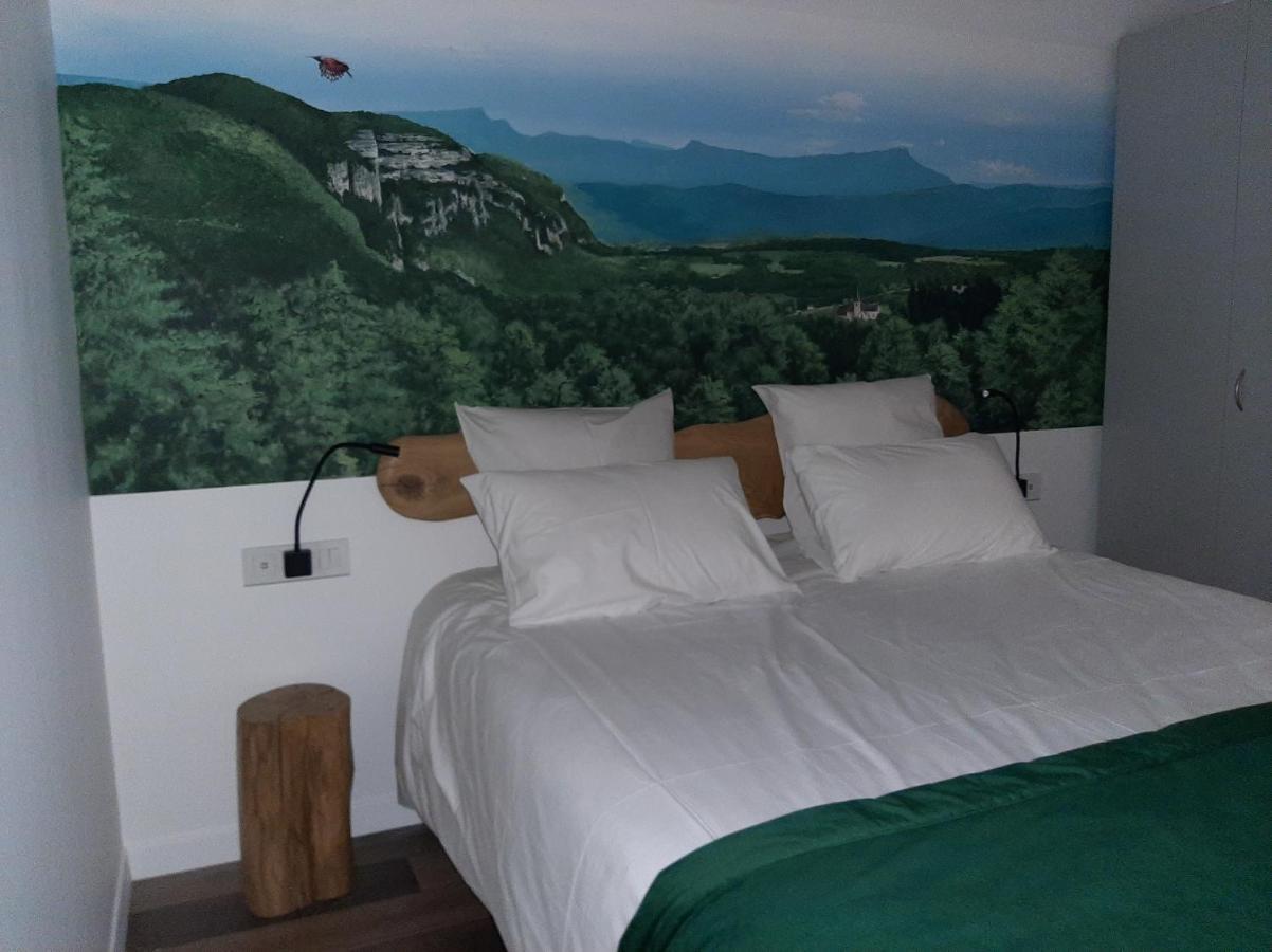& Le Clos De Mon Pere Apartment